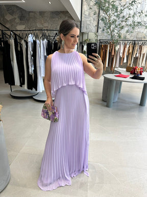 Vestido Plissado Sem Manga